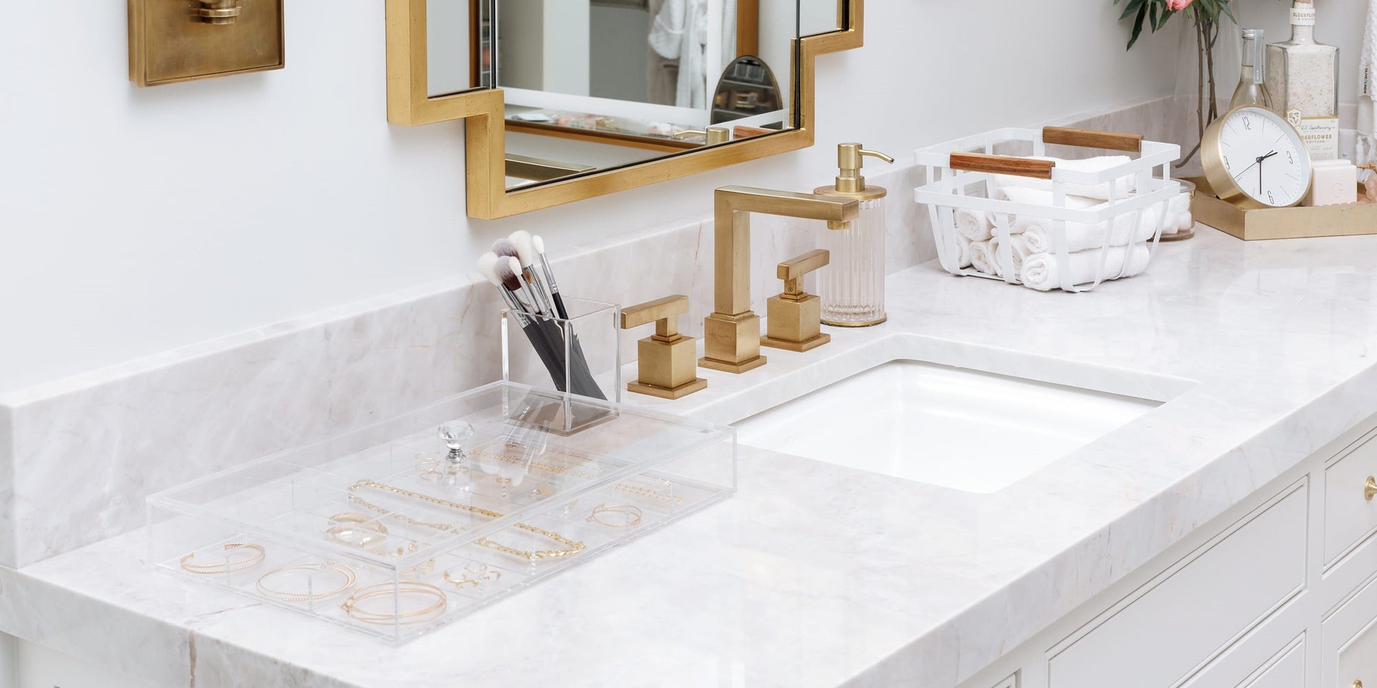 What Is the Best Way to Store and Organize Your Jewelry?