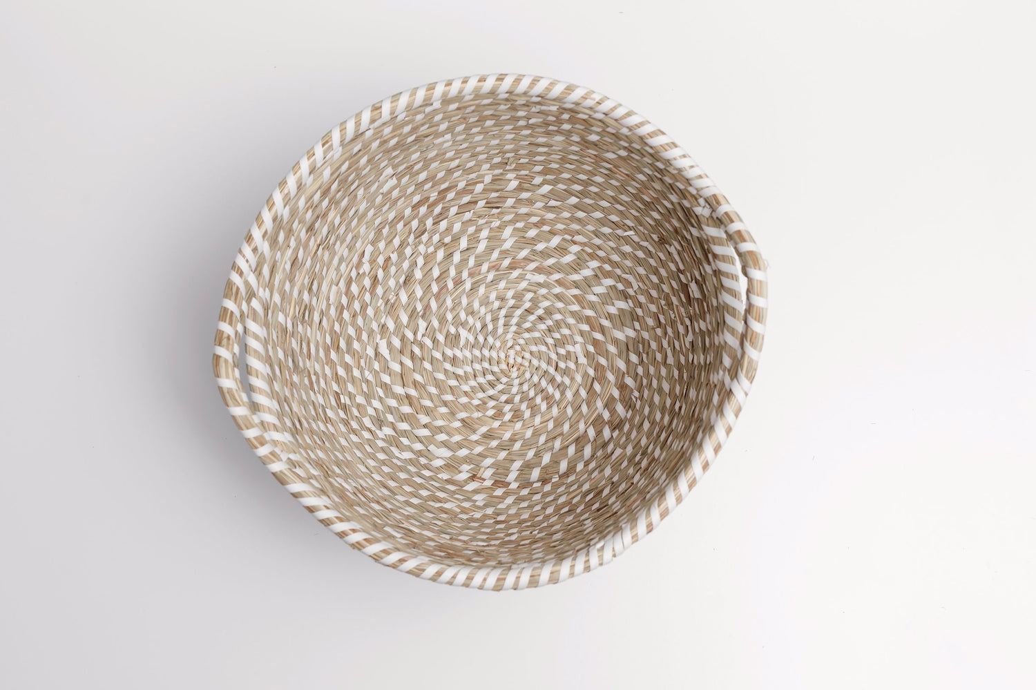 Aerial view of the intricate details belonging to the handwoven Bondi Beach basket.