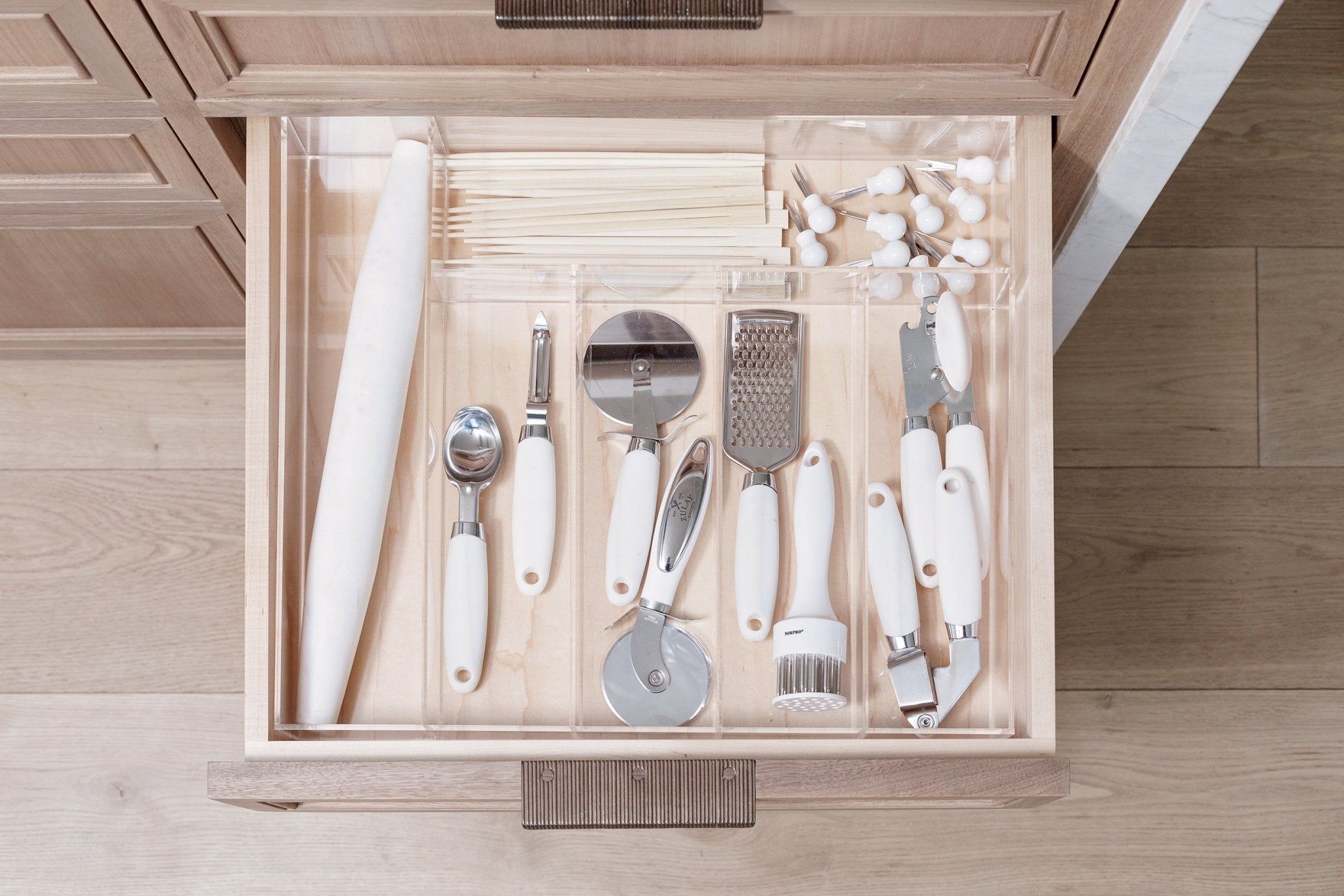 Utensil & Serveware Organizer - Darci