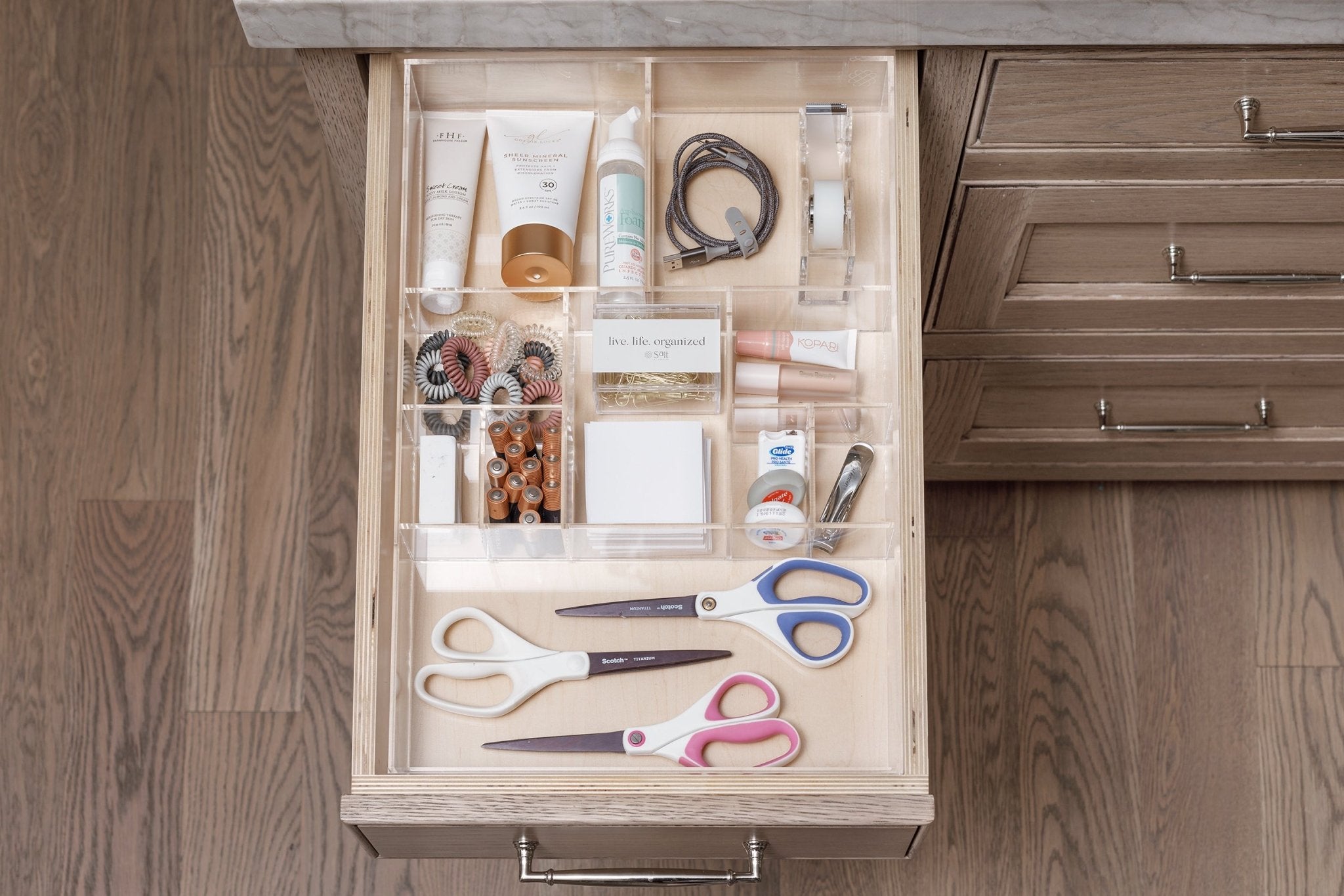 Universal Drawer Organizer - Mandy