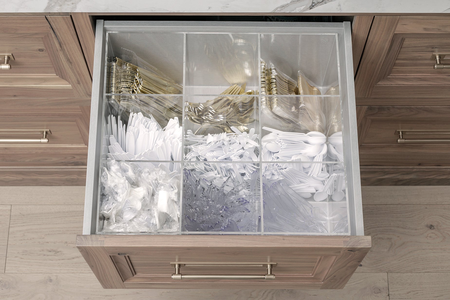 Signature Grid Organizer - Marissa