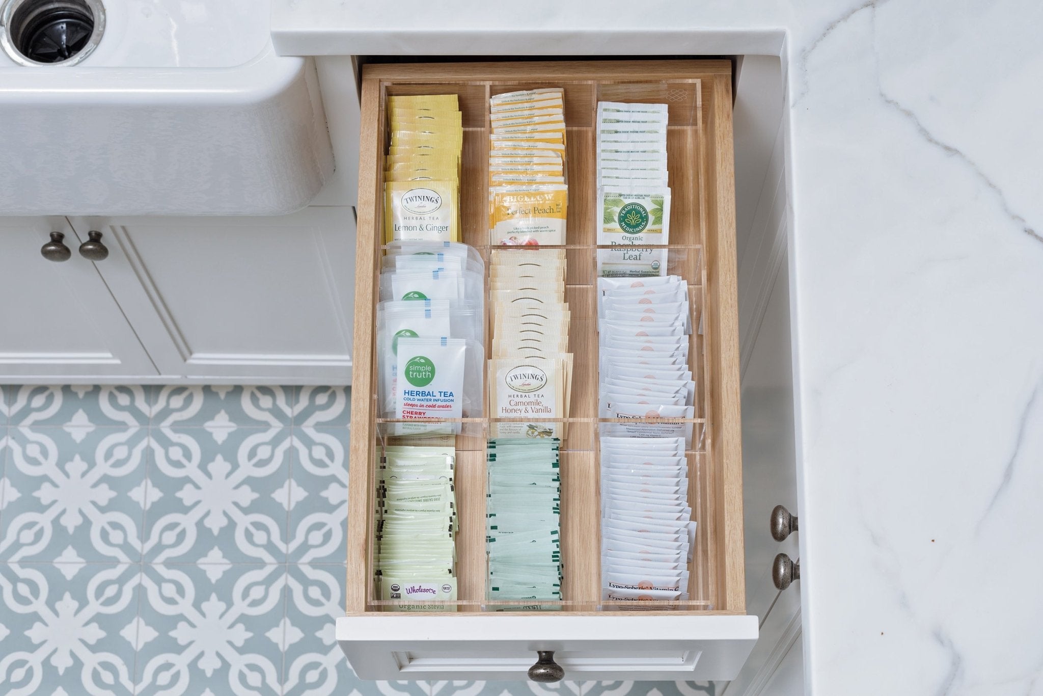 Signature Grid Organizer - Marissa